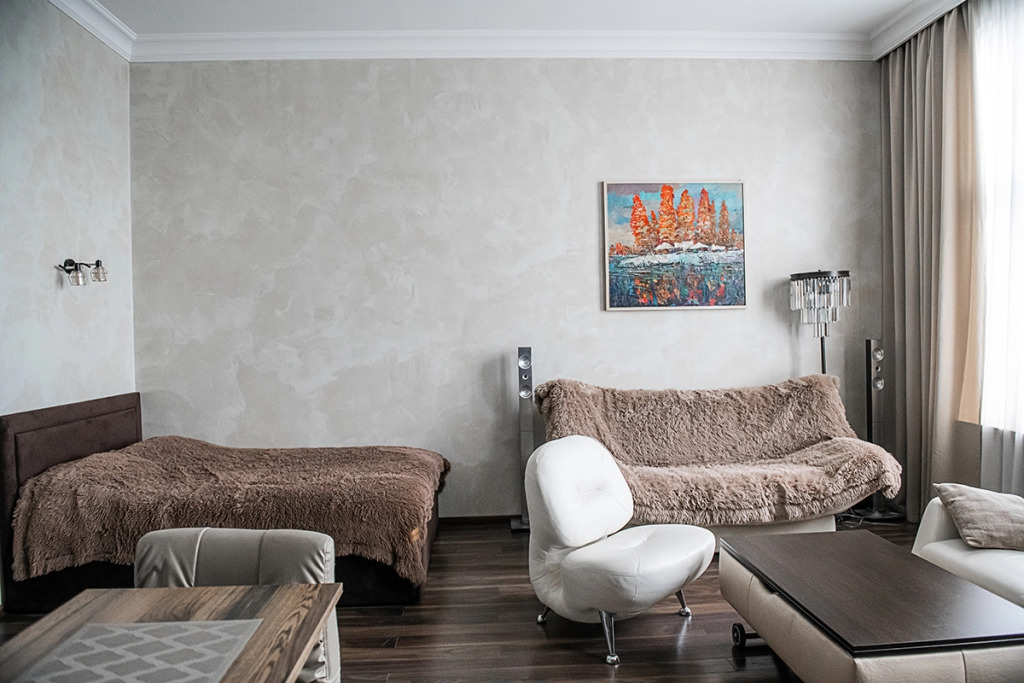 Delovoy Loft Apartments