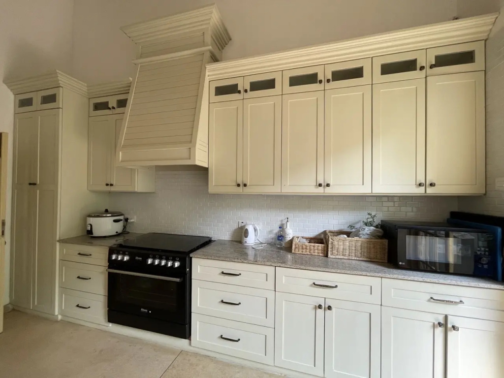 Вилла Claire Villa by Younger Villas & Resorts