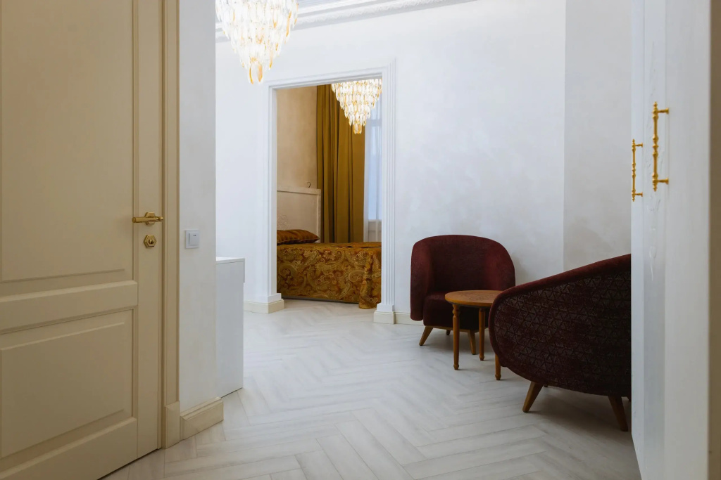 Двухместный номер Делюкс (двуспальная кровать) в Skyline Plaza Hotel