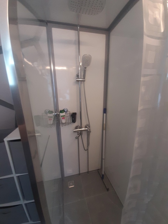 Nomer Romantika Dlya Vlyublyonnykh, Dizayn-Otel Na Dvoikh Na Vode, Khausbot Cherepakha Arkhelon-34 Mini-Otel