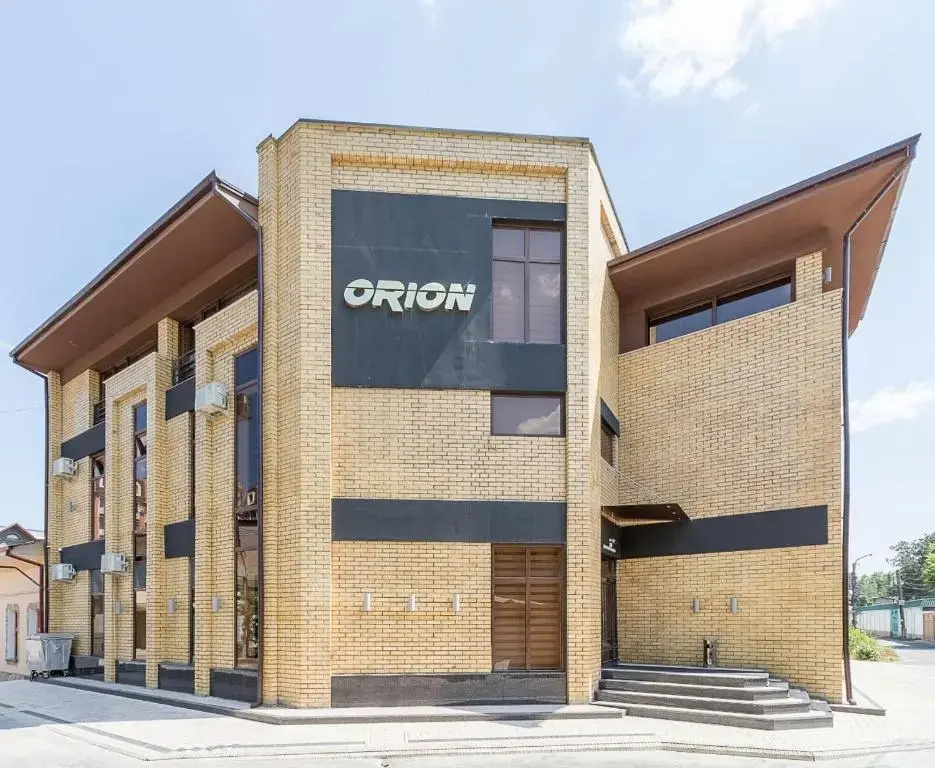 Отель Orion