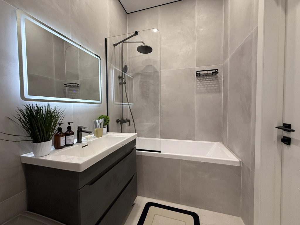 Квартира Яркая Меридиан 74 Residence