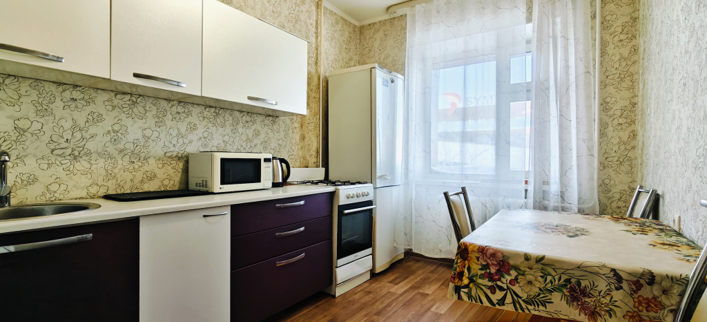 Квартира рядом НГДУ, ТРЦ Бумеранг, Каток