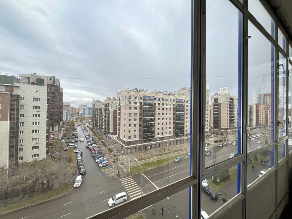 Квартира Просторная около Планеты