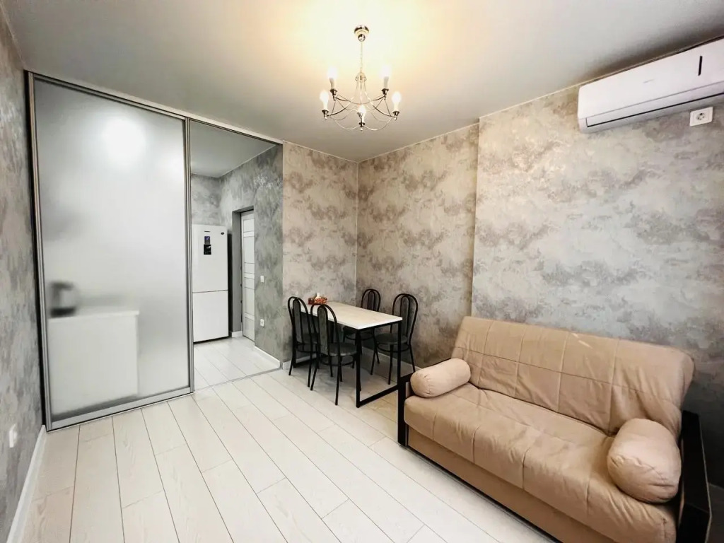 Квартира на улице Домбайская 55к2