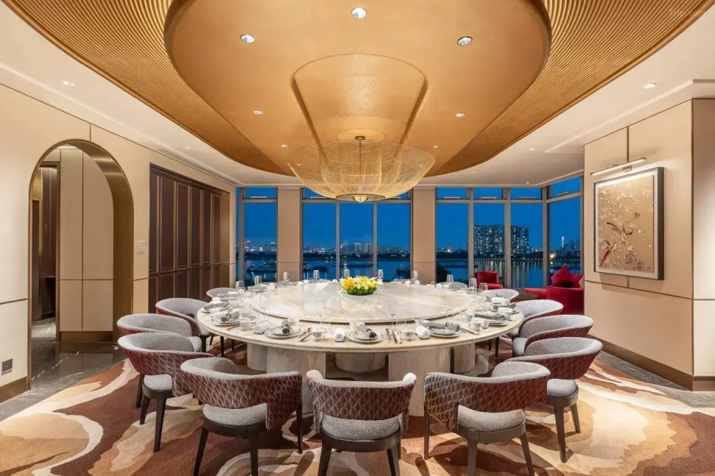 Отель Crowne Plaza Guangzhou Window Of Canton By IHG
