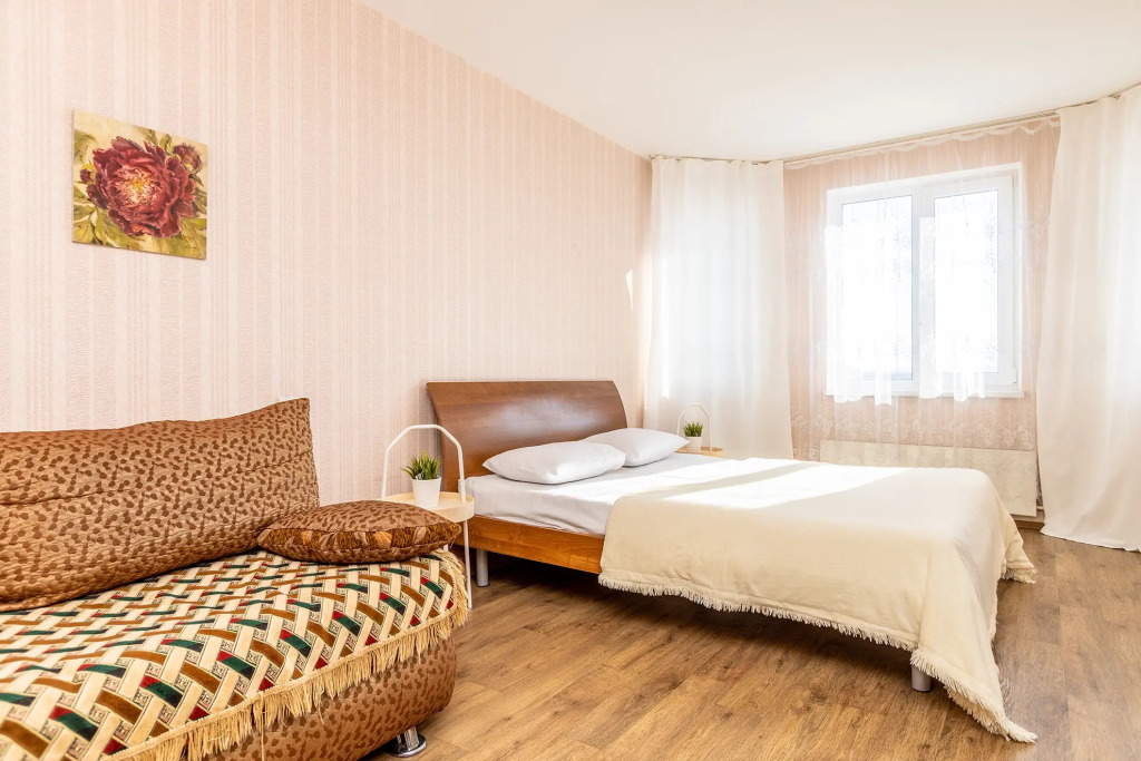 Апартаменты HomeHotel Карла Маркса 49