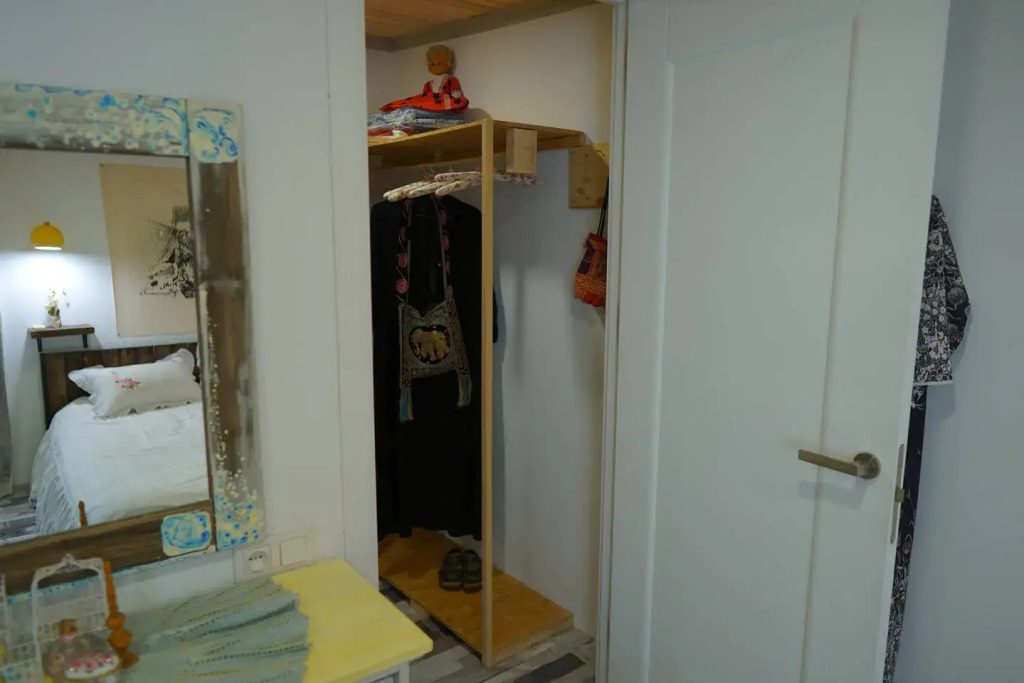 Апартаменты Helen and David Bird's Nest