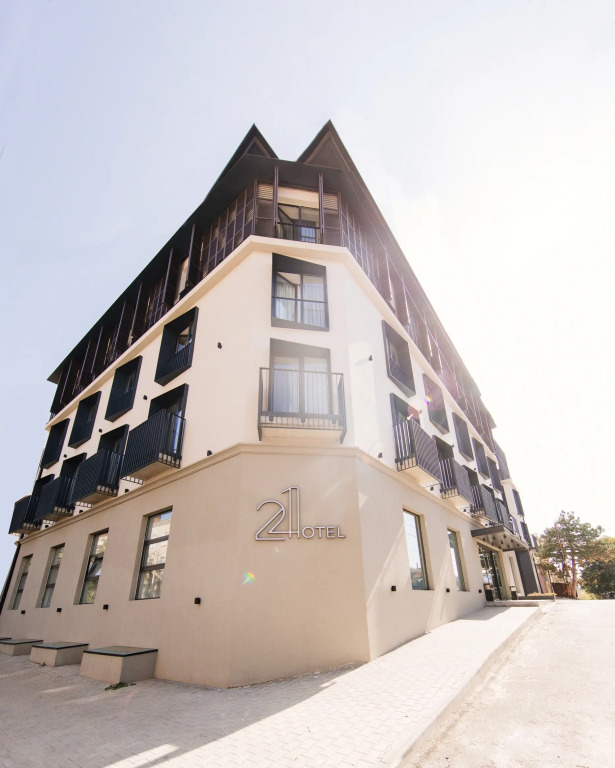Отель Hotel 21