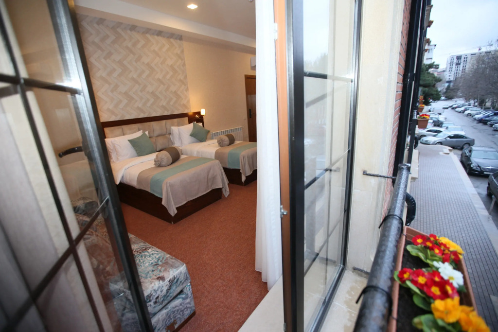 Auroom Hotel