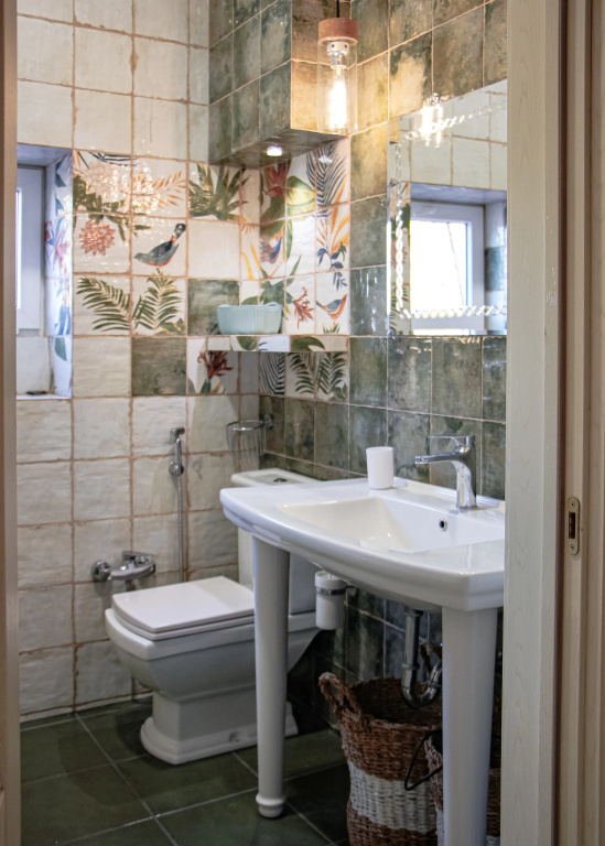 Апартаменты Old Tbilisi Sololaki Apartment