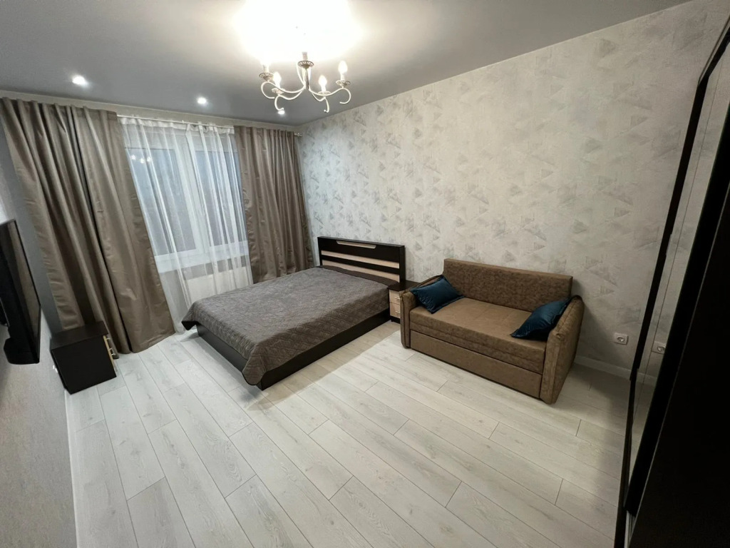 Квартира Александра Невского 220