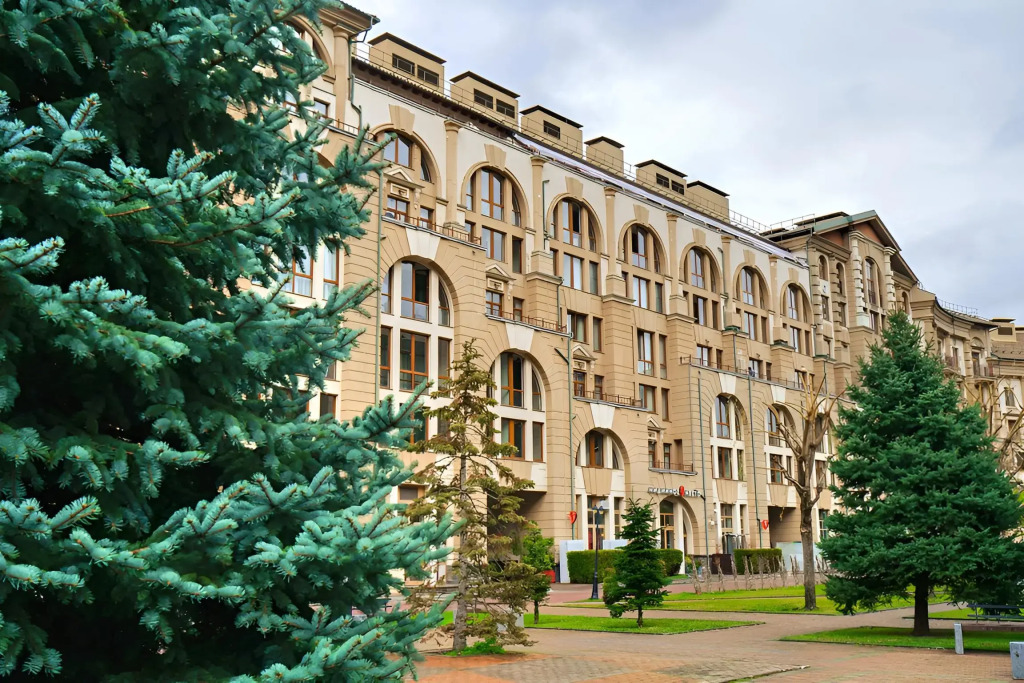 Квартира с 2 Спальнями Времена Года, Эсто-Садок  Посуточно Сочи