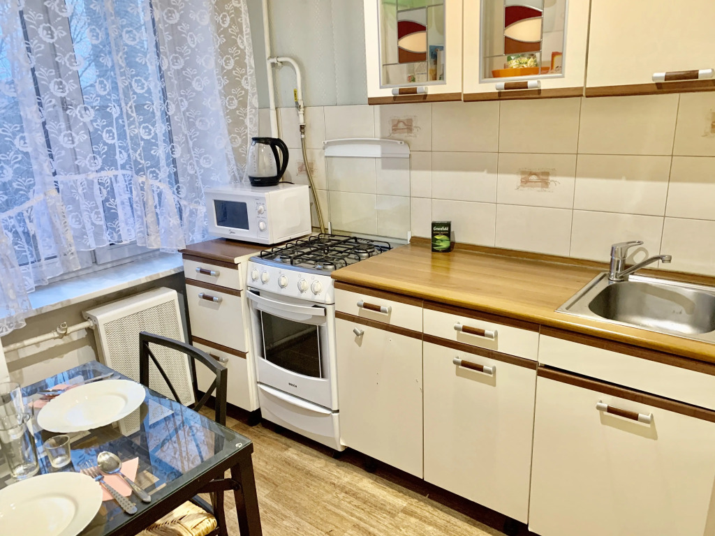 Апартаменты квартира рядом с метро Тульская