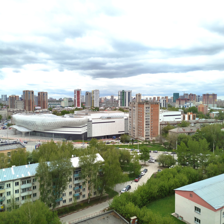 Квартира с видом на город