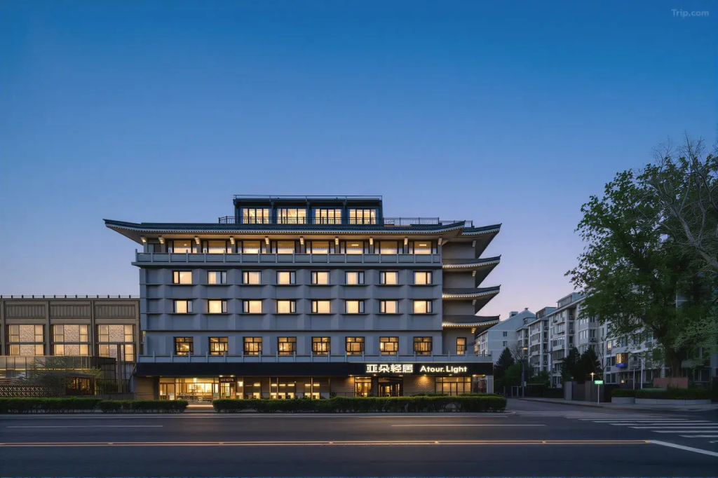 Отель Atdor Light Qiniandajie Street Tiantan Beijing