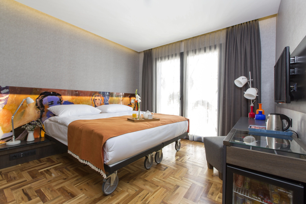 Отель Lampa Design