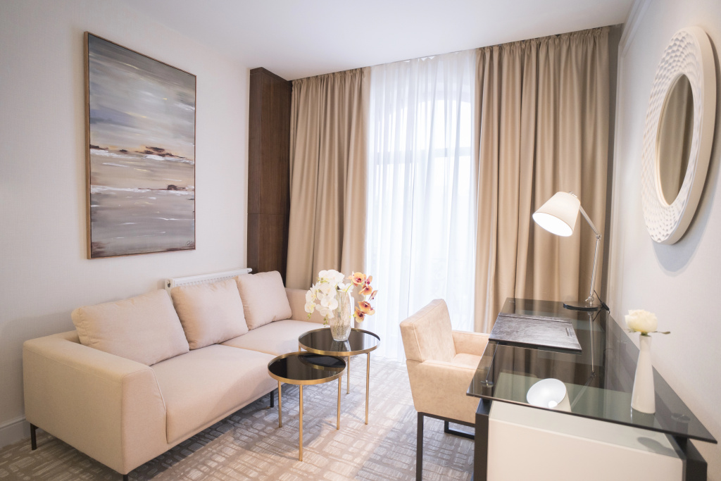Отель Отель Люмьер / Lumar Hotel