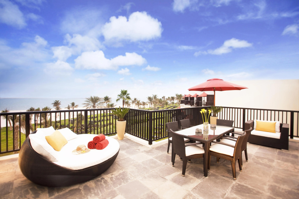 Отель JA The Resort - JA Palm Tree Court