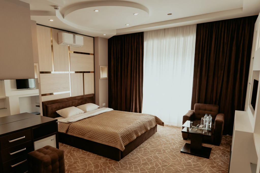 Astor Hotel