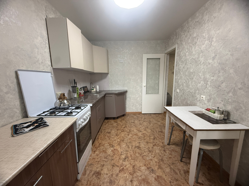 Квартира Светлая 1-Комнатная В Новом Доме. Барбарис