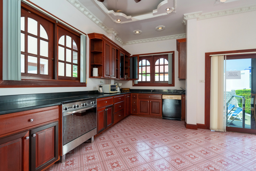 Spacious 2BR Family Villa with Private Pool