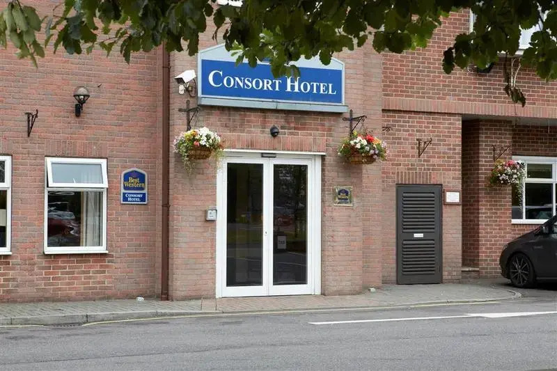 Consort Hotel, Urban Spa & Glamping Pods