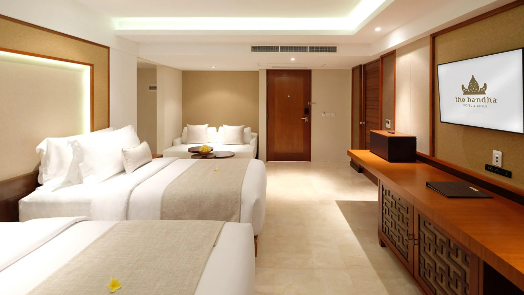 The Bandha Hotel & Suites