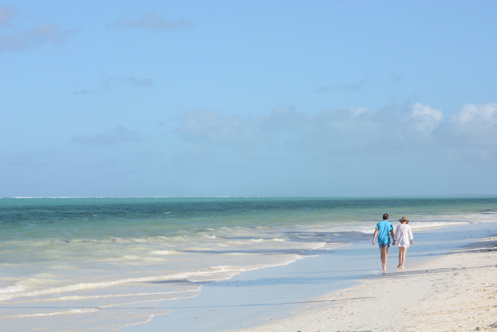 Отель Breezes Beach Club & Spa - Half Board