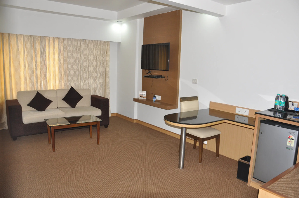 Hotel Ambient Turret