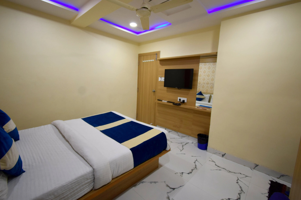 New Pathik Hotel