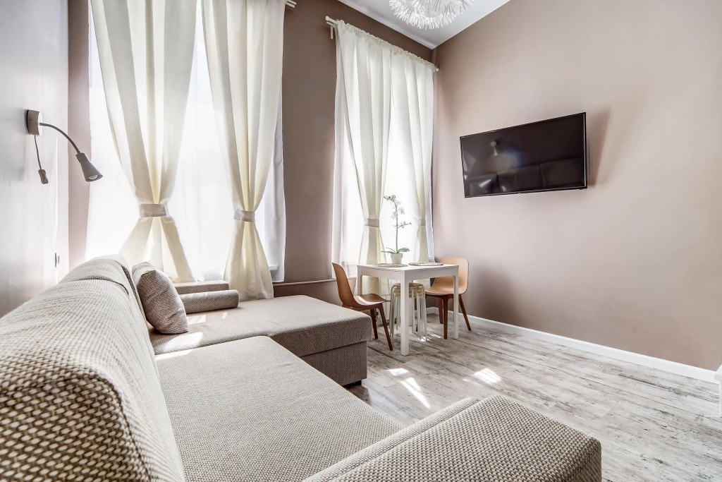 Апартаменты SweetHome на Восстания 7