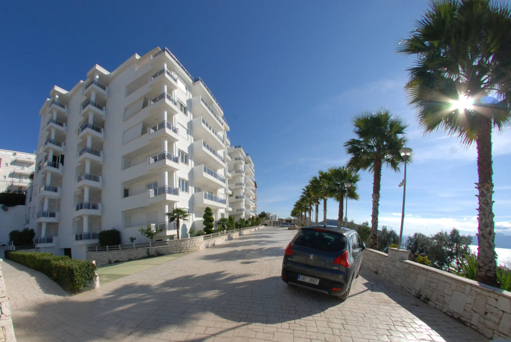 Limani Deluxe Apartments