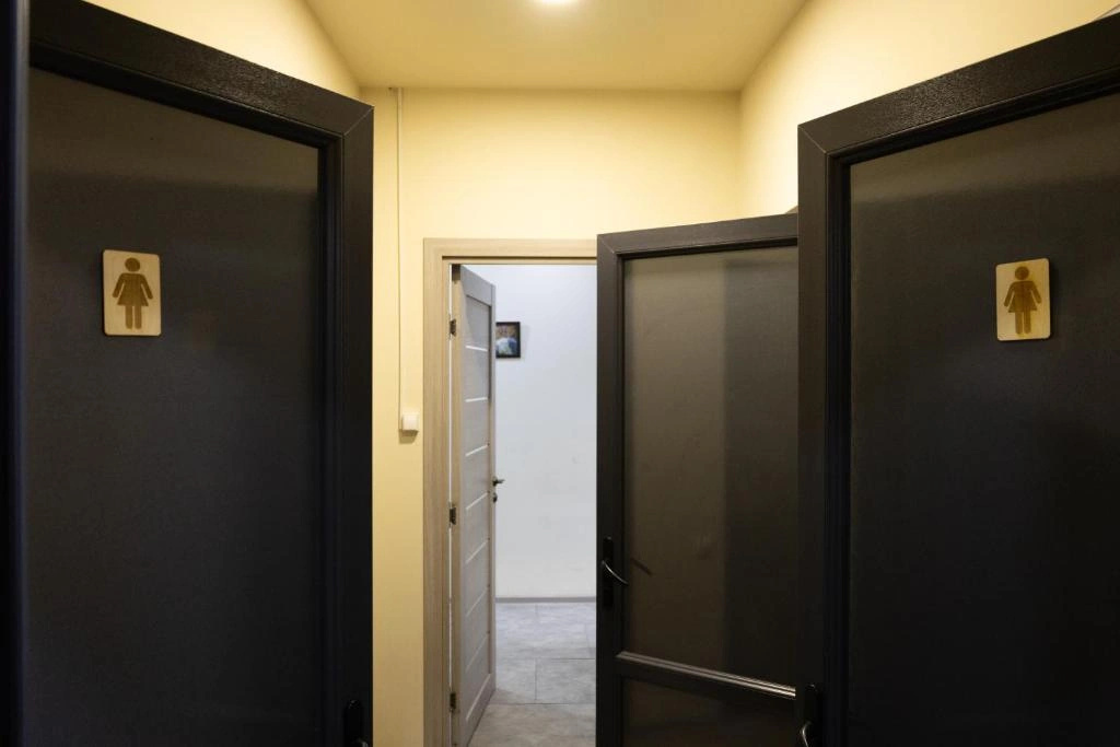 Kenut Metro Hostel