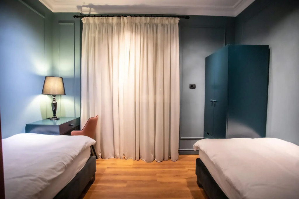 Mondial Hotel