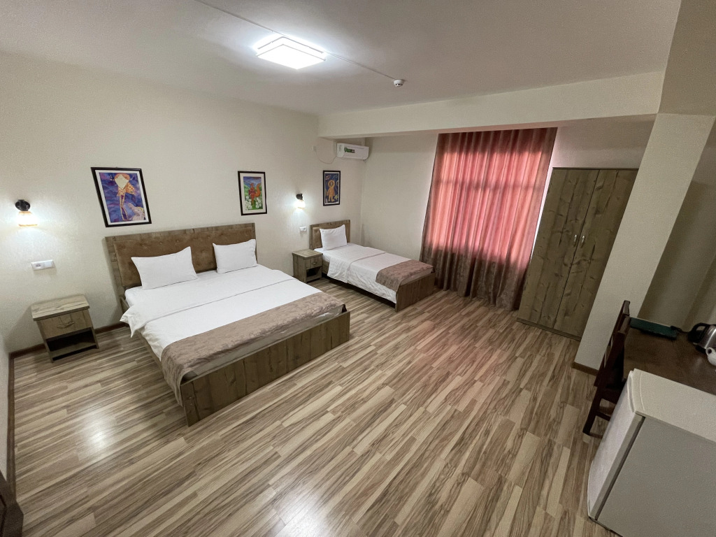 TOURIST INN hotel