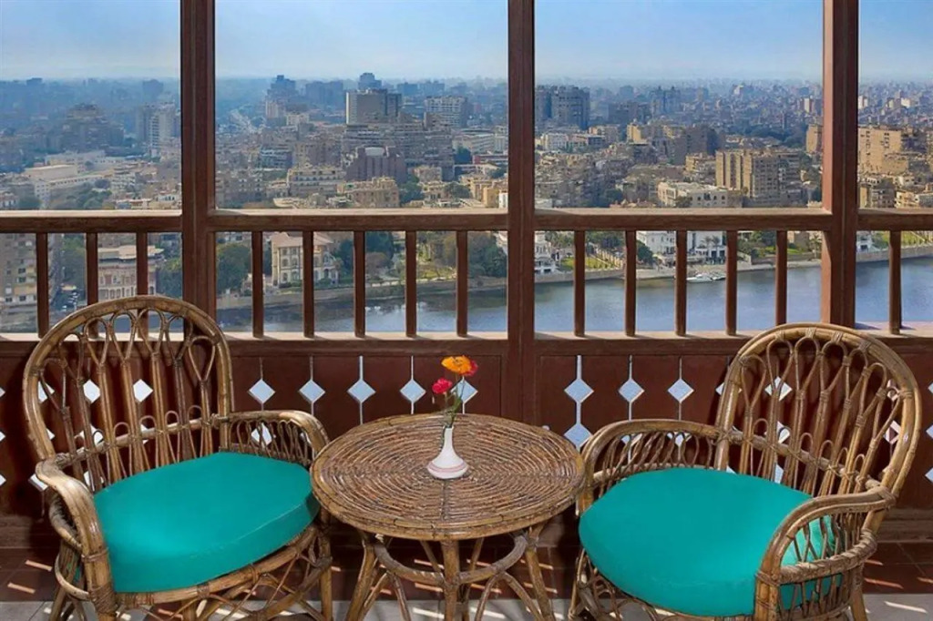 Отель Cairo World Trade Center Hotel & Residences