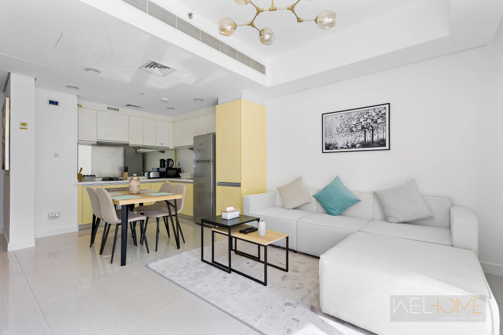 Апартаменты WelHome - Charming Apartment in City of Light close to Beach