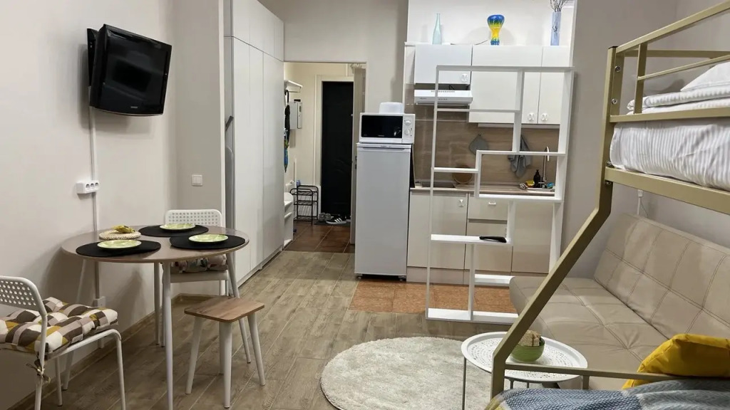 Апартаменты Семейная студия в тихом районе метро Звёздная-Купчино