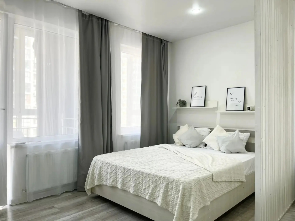 Квартира Уютная студия White