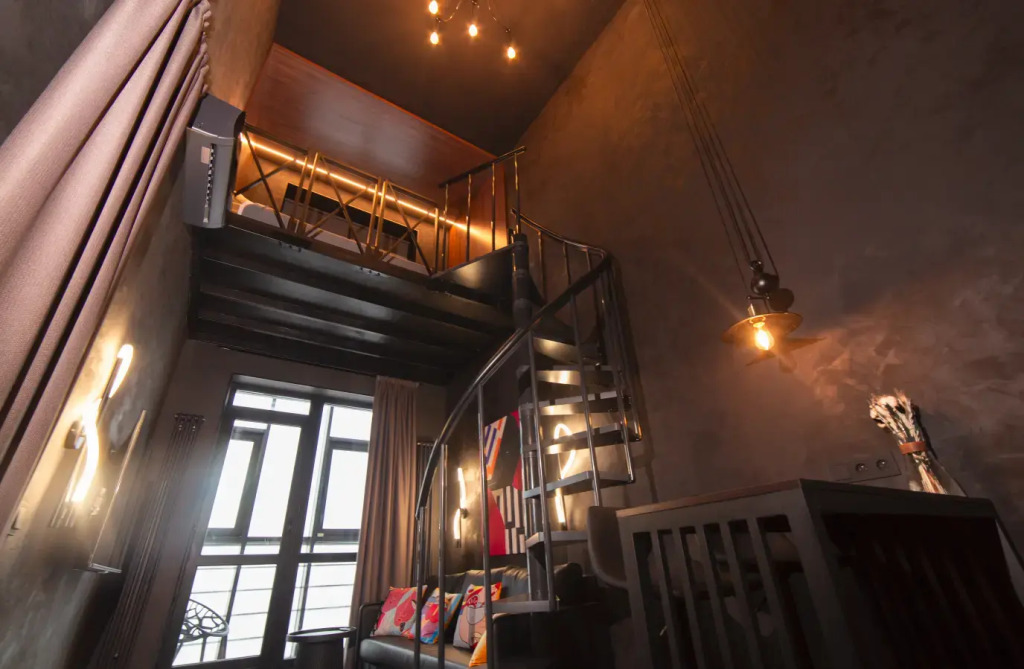 Квартира Rest in the brutal loft style