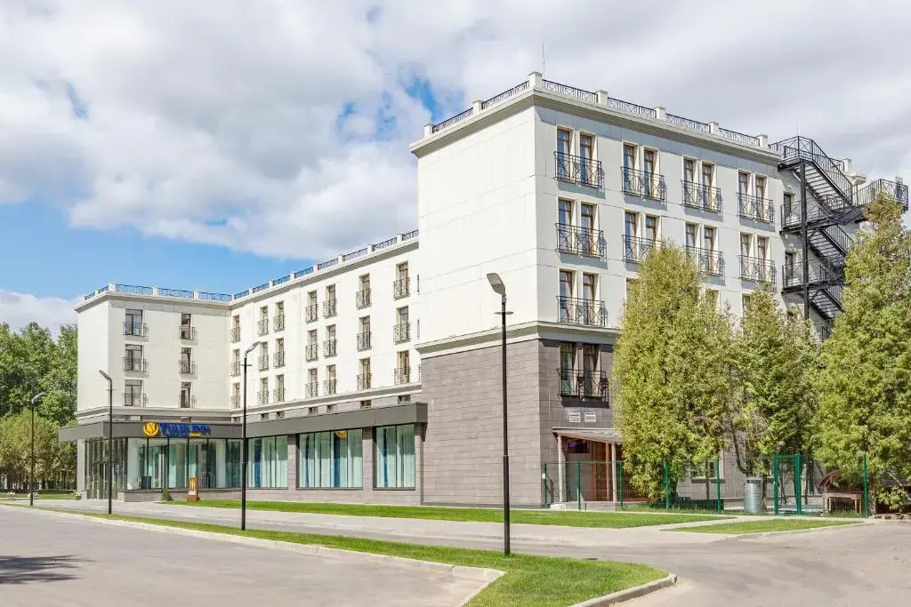 Отель Тюлип Инн Софрино Парк