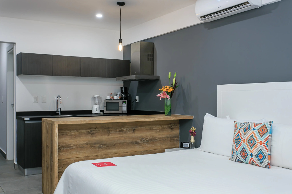 Апарт-Отель Studio 30 Condhotel by Nah Hotels