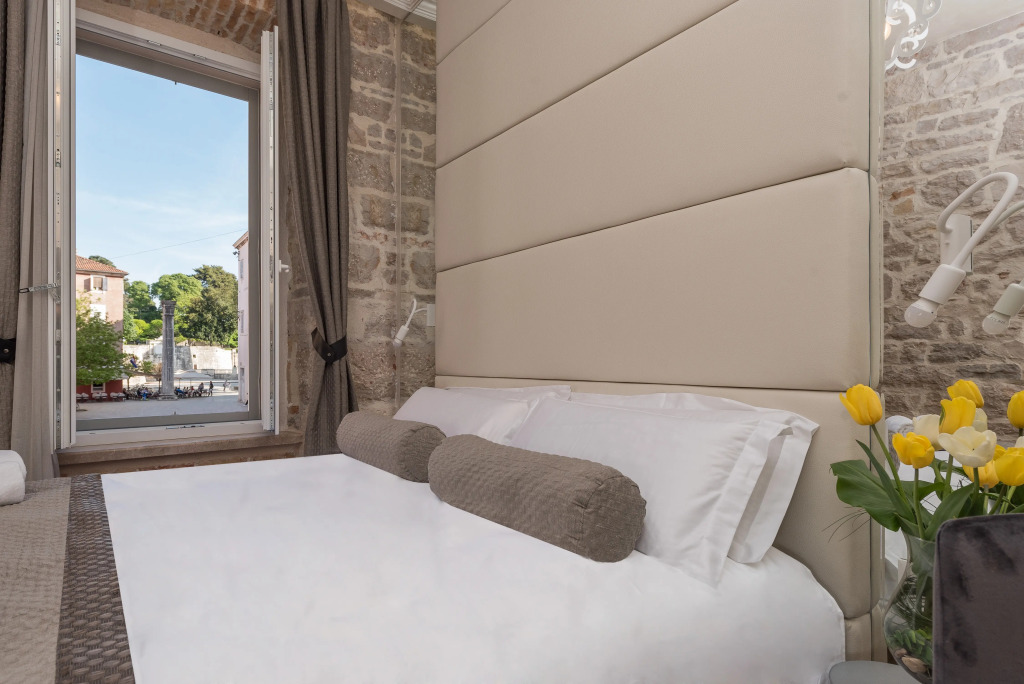 Zara Palace - design rooms