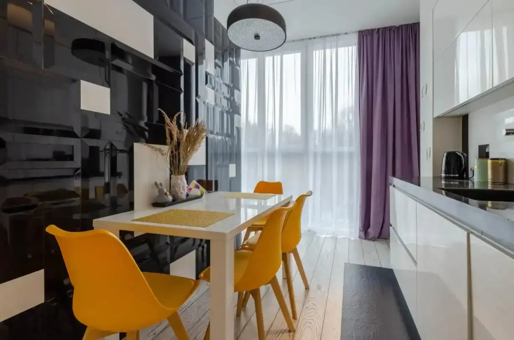 Квартира В Cамом Cердце Амалиенау