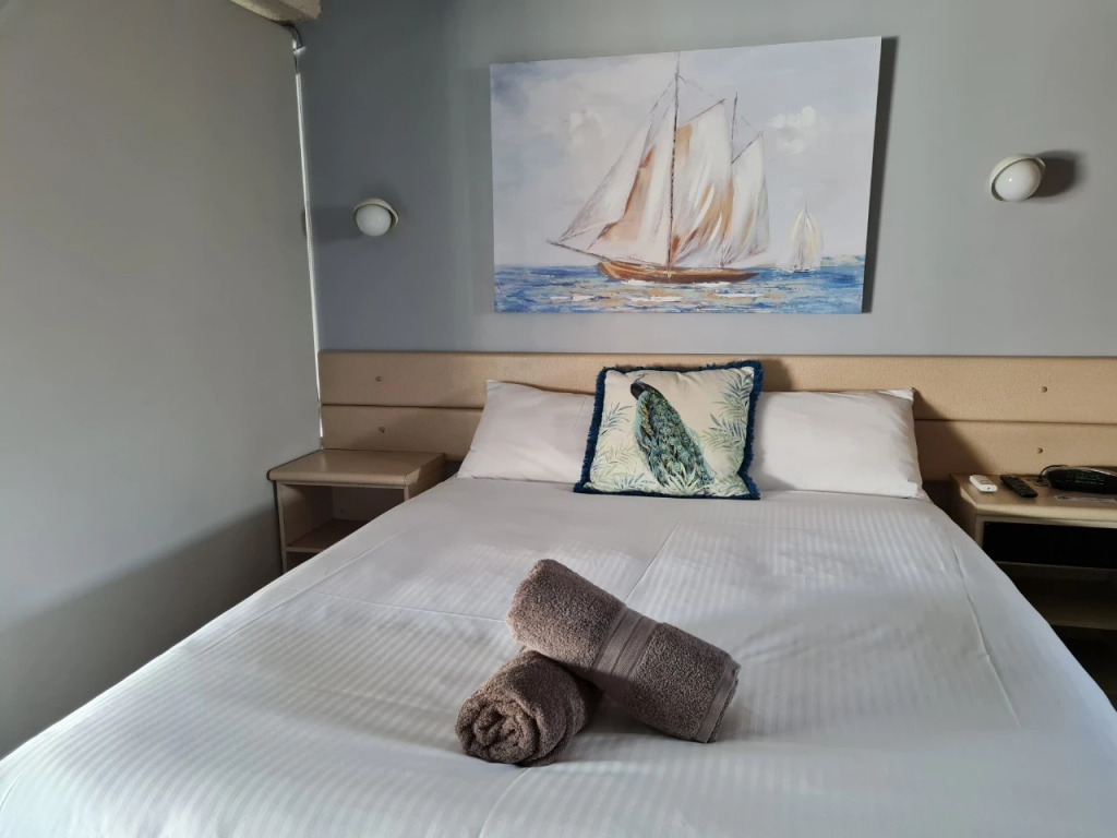 Отель Rockhampton Court Motor Inn