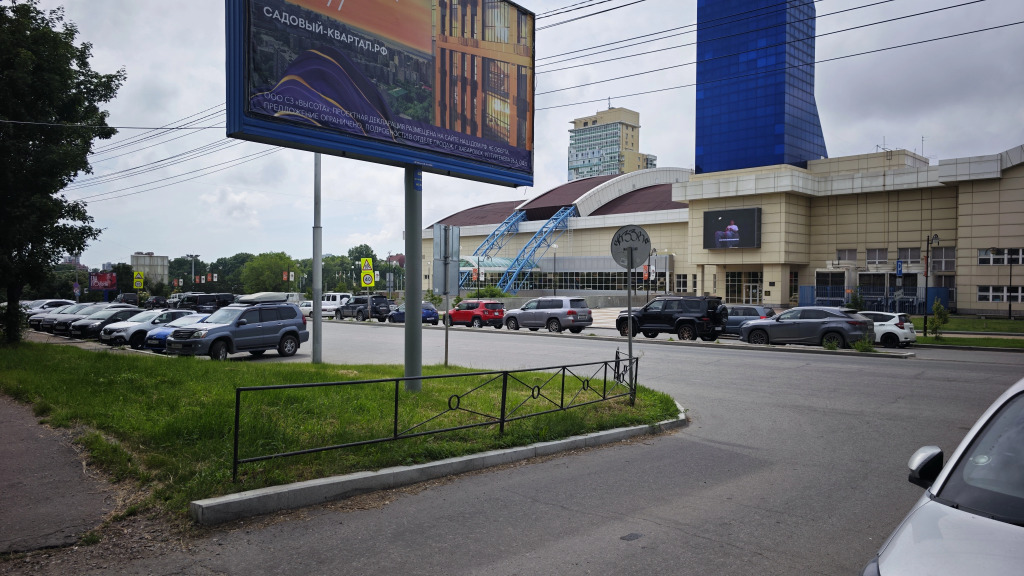 Квартира Уютная рядом с Платинум Ареной в центре