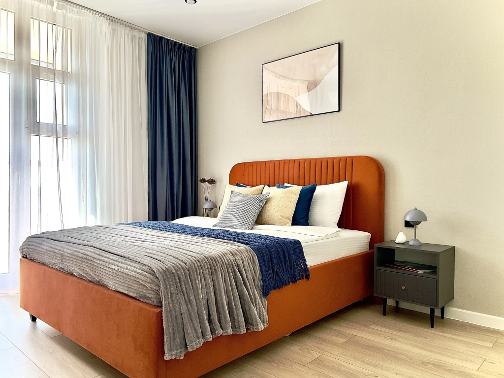 Квартира South City Hot Sun