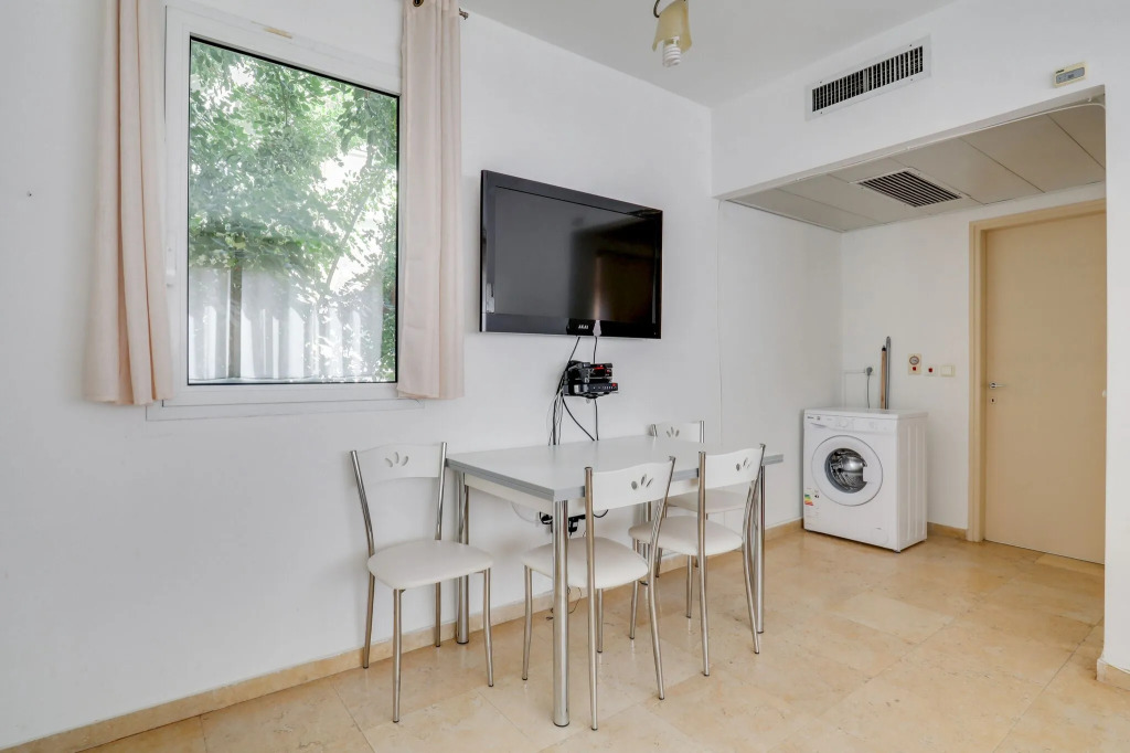 Апартаменты SHaYaSH Brand apartments TLV BY200