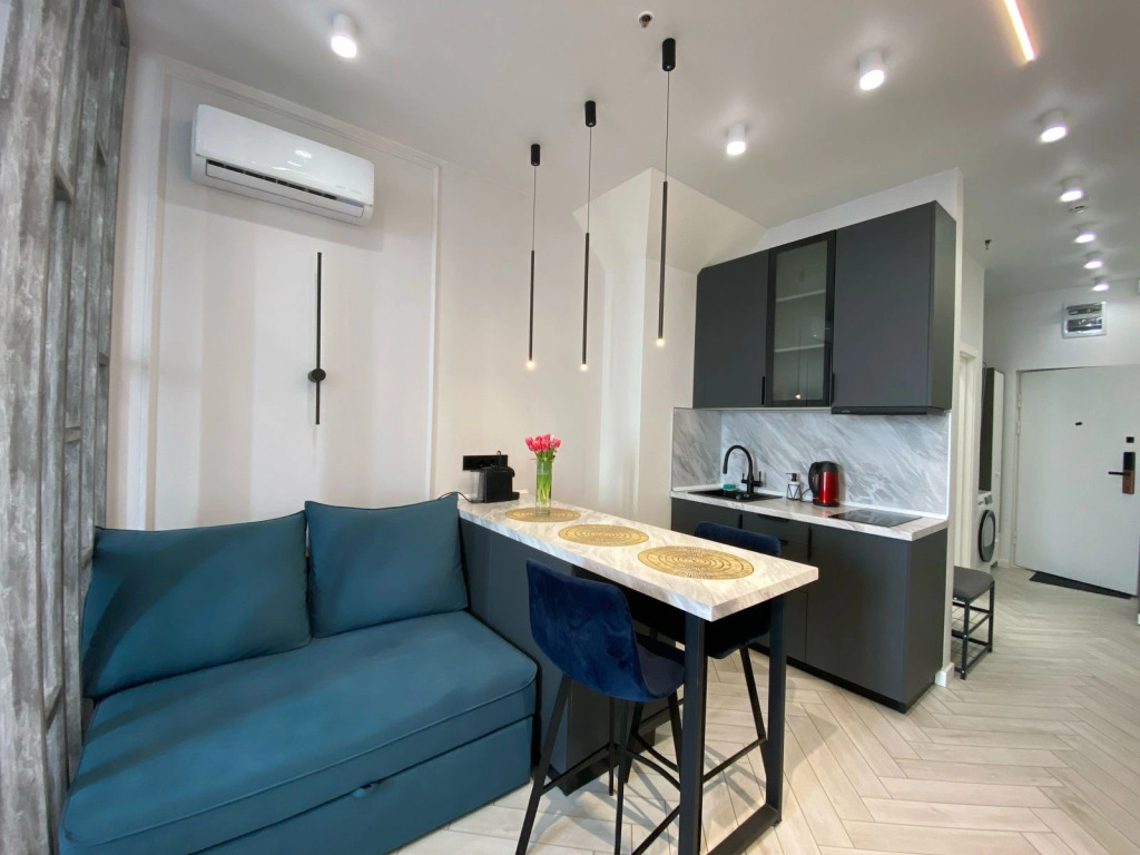 Апартаменты Central Place Apartment